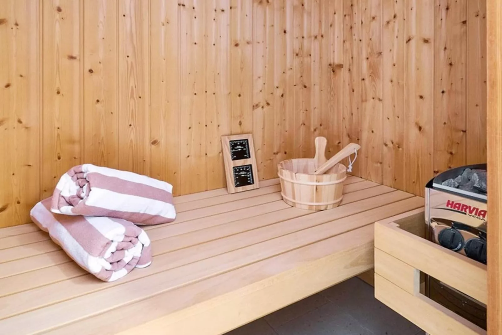 Luxury Seafront Villa Casa Familija Brac with Pool - Faciliteiten