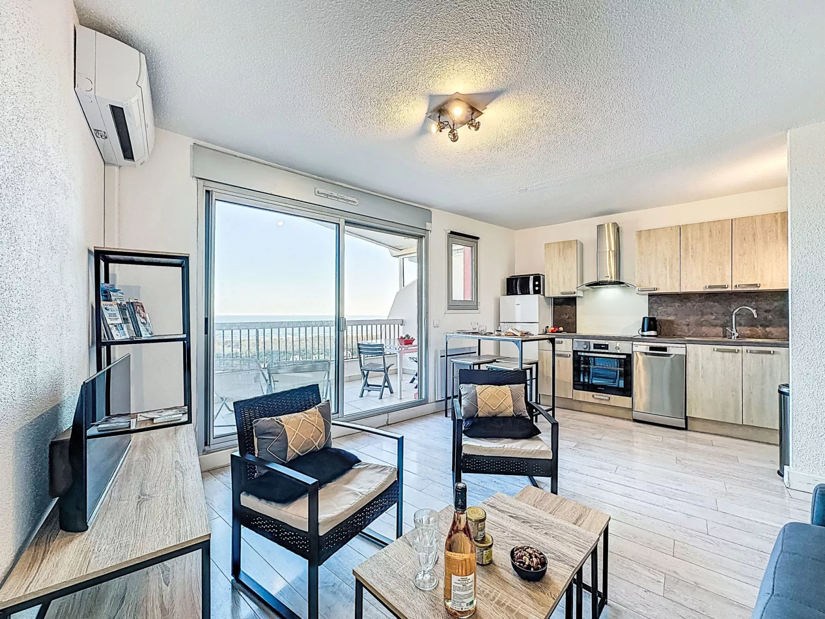 Les Grenadines - Binnen