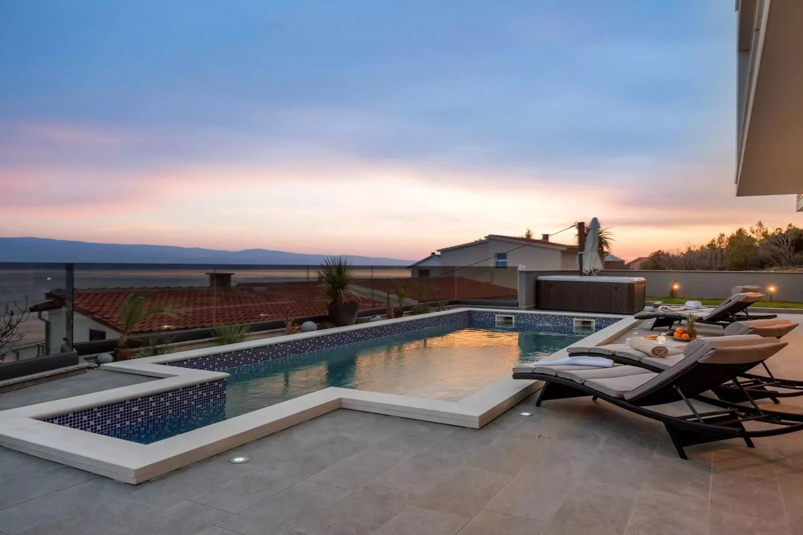 Luxury Villa Happiness Omis with Pool, Gym & Sauna - Zwembad