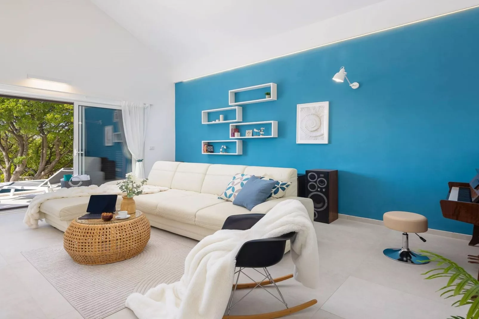 Luxury Villa Mila Supetar with Pool in the Center - Woonkamer