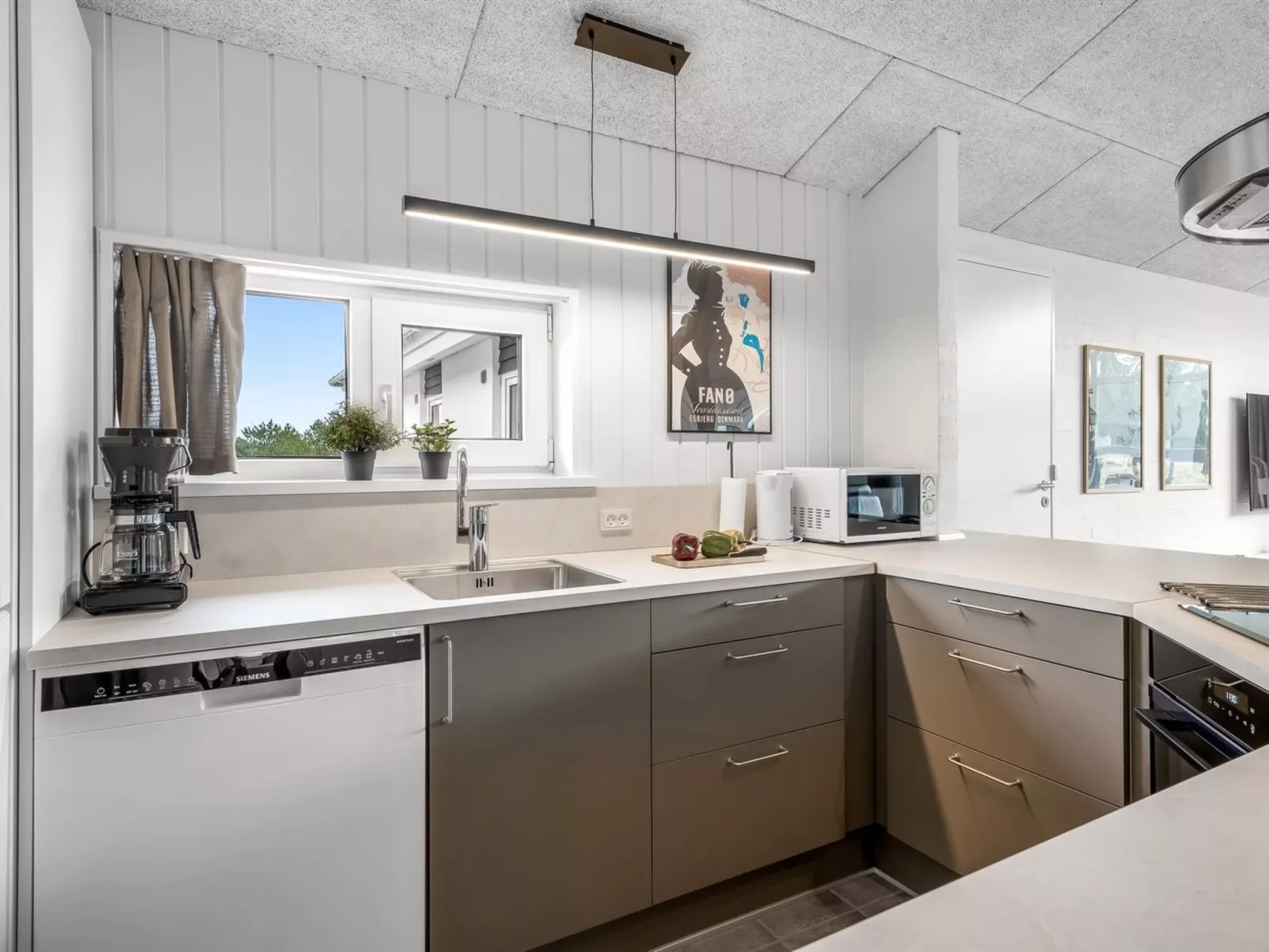 "Alli" - 800m from the sea - Binnen