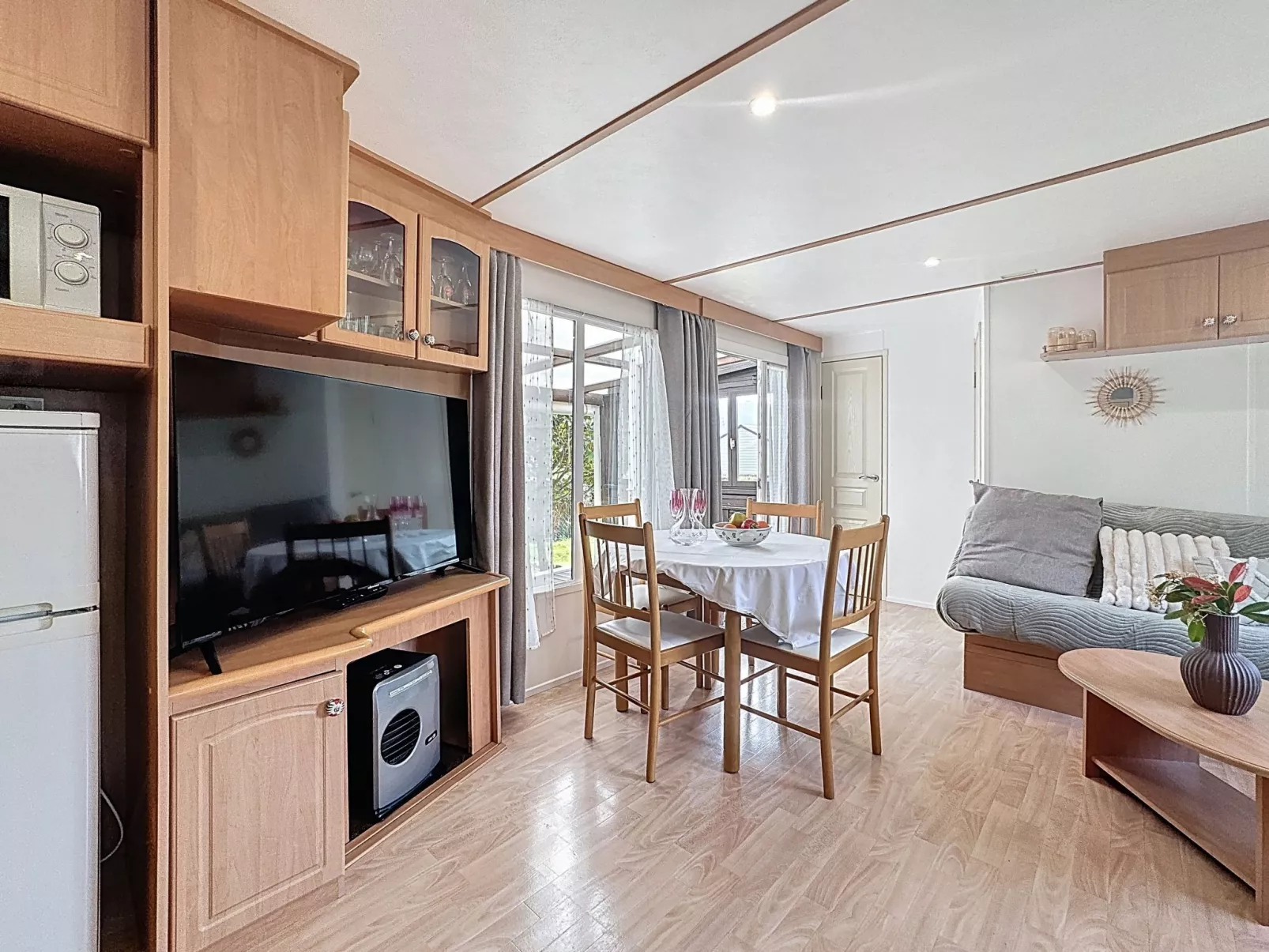 Le Lieu Bill - Binnen