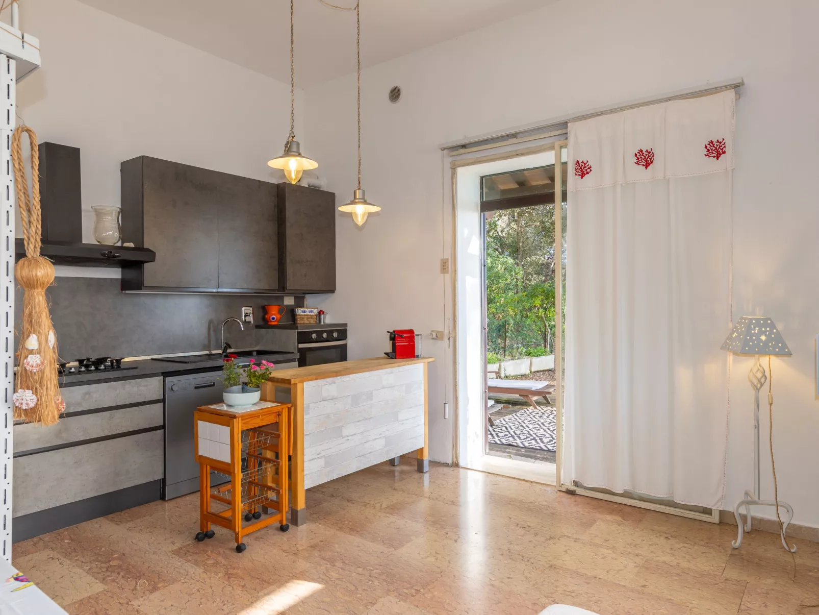 La casetta immersa nel verde - Binnen