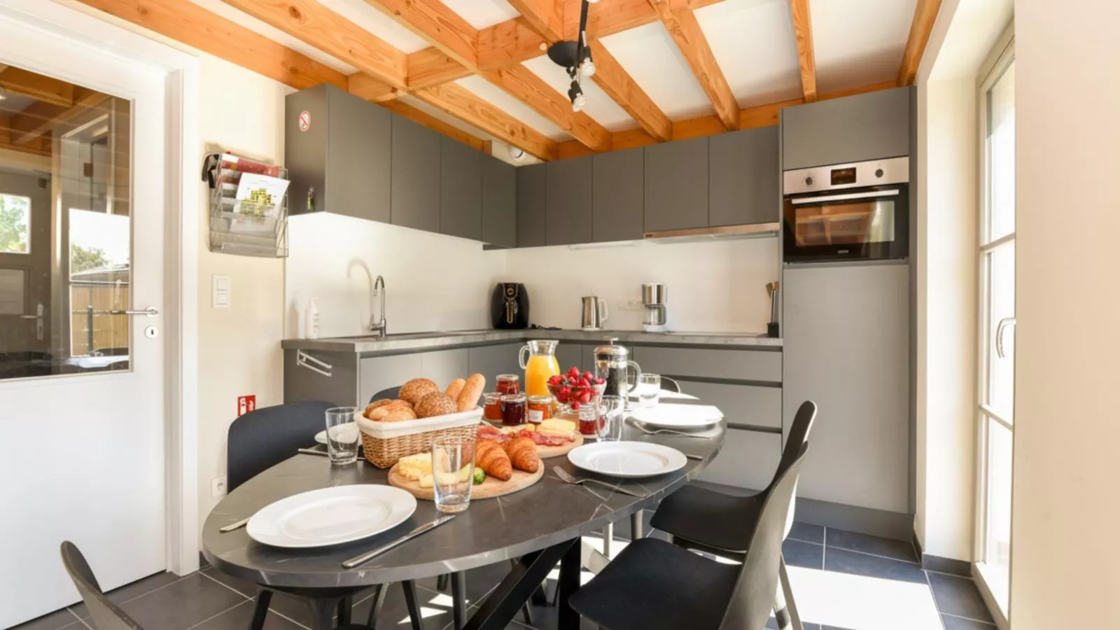 Westhinder II Combi H53-54 - Eetkamer