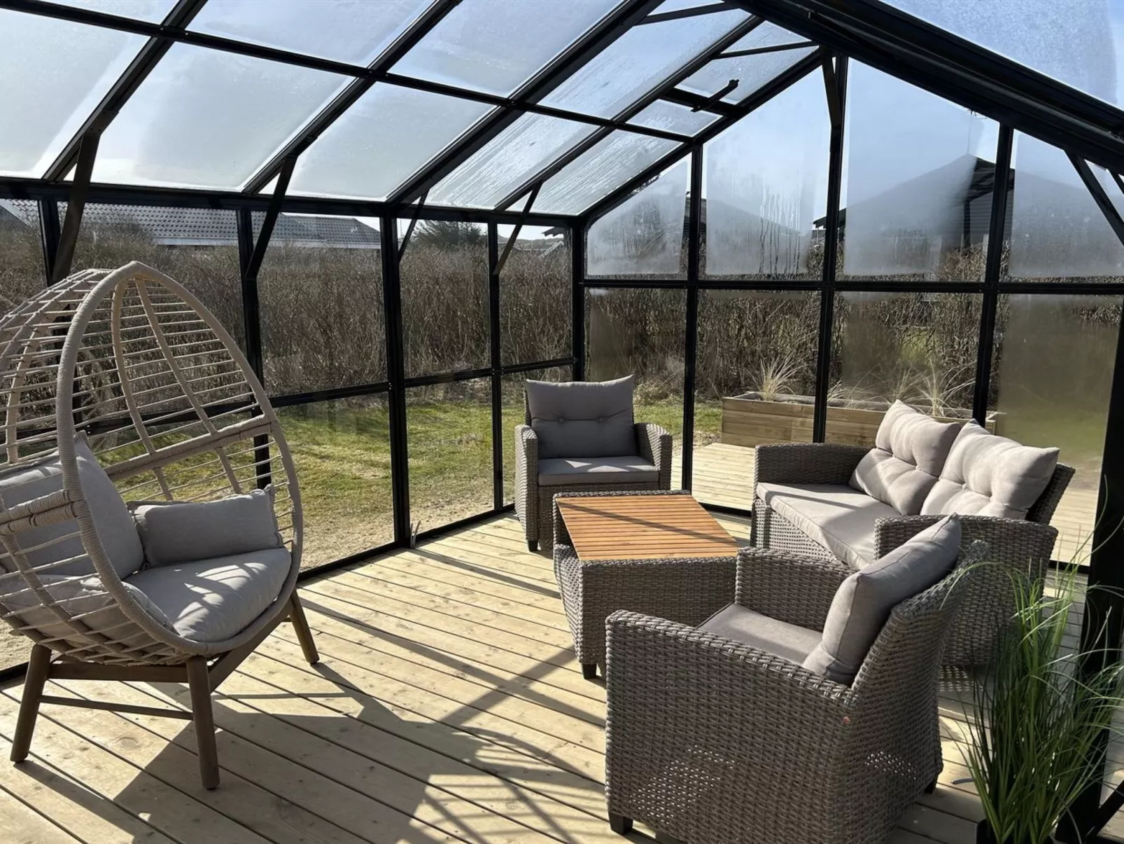 "Erza" - 500m from the sea - Binnen