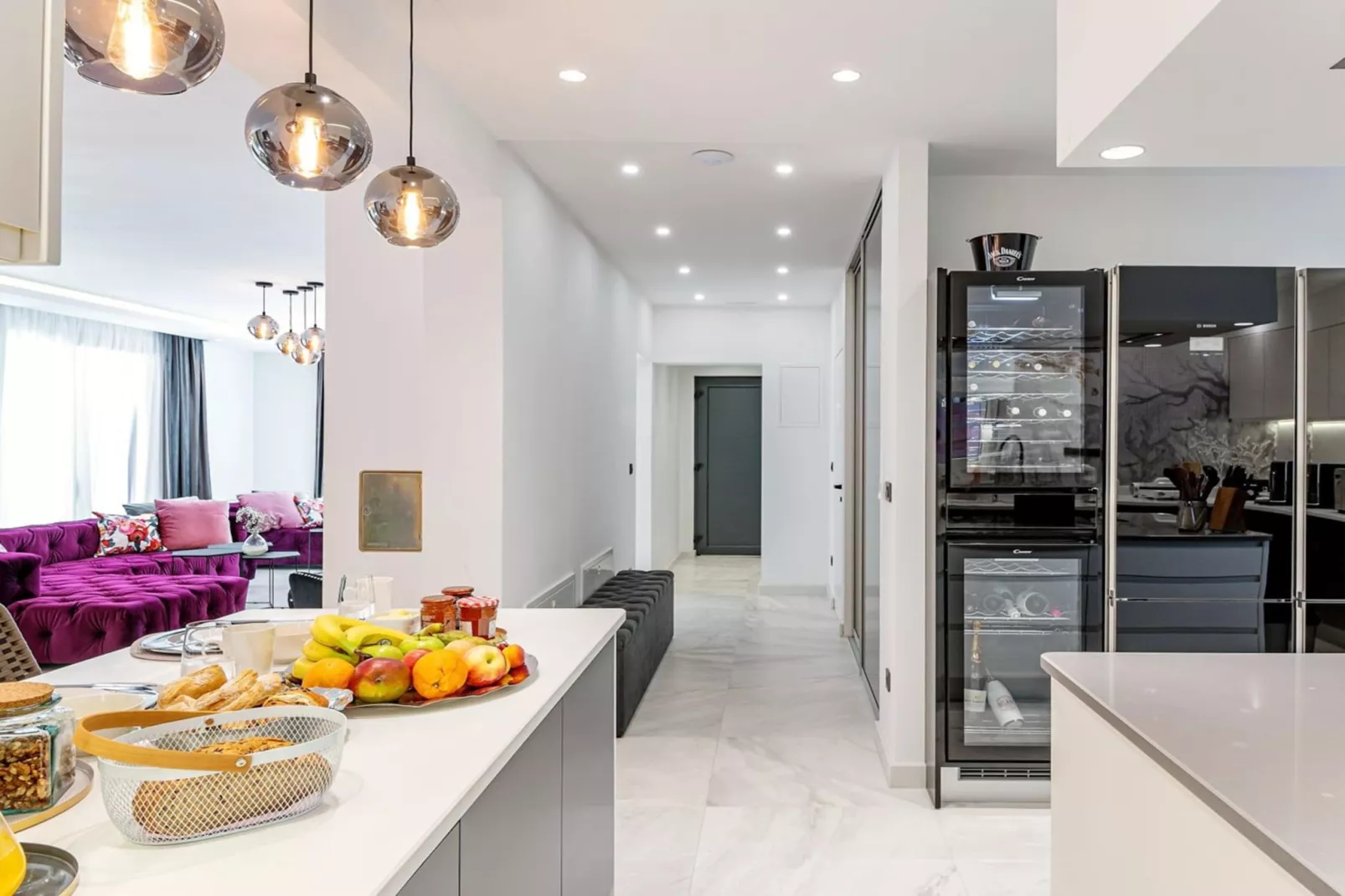 Luxury Villa Velvet Bourbon Split w/ Pool & Tennis - Keuken