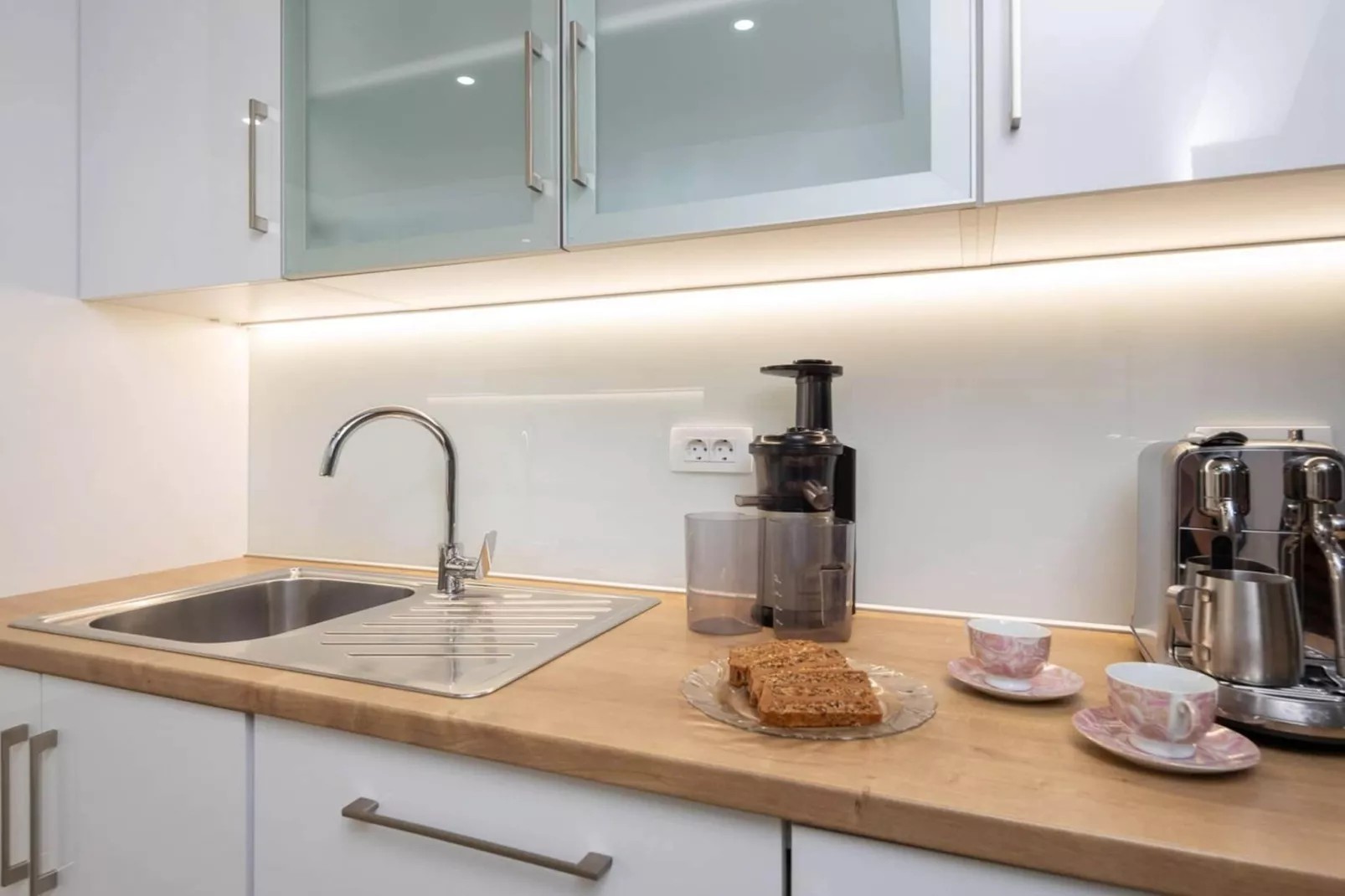 Luxury Villa Holiday Residence Omis w/ Heated Pool - Keuken