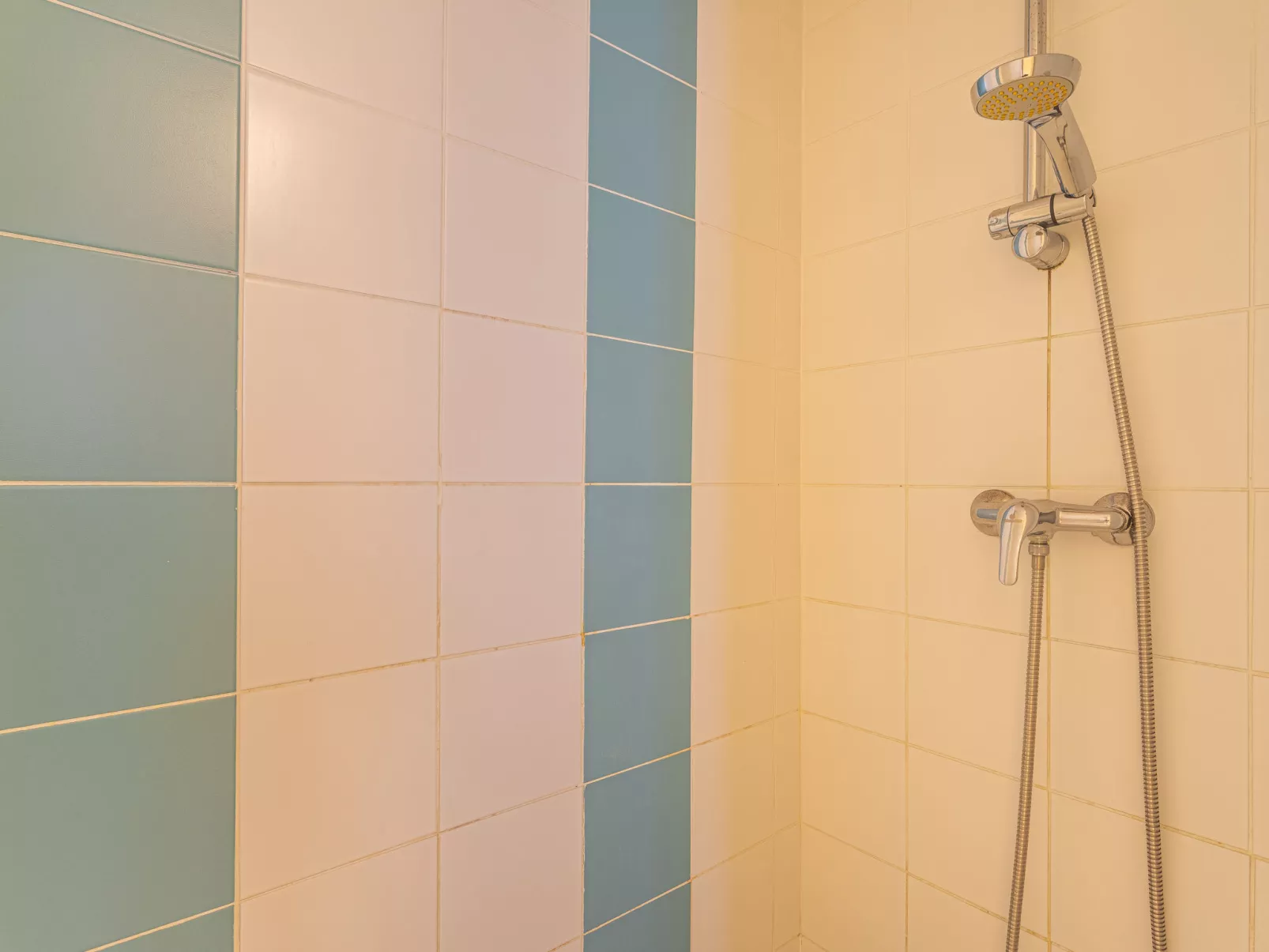 L'île d'Or - Binnen