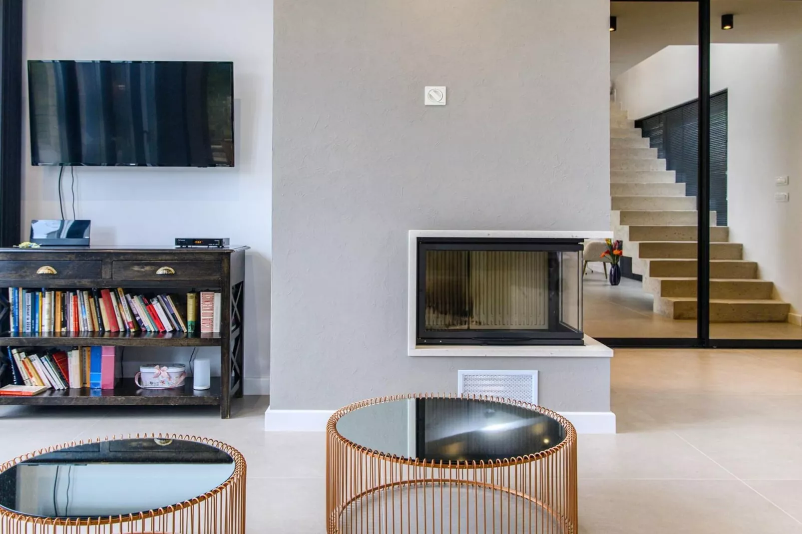 Luxury Villa Soleia Skrip with Private Pool - Woonkamer