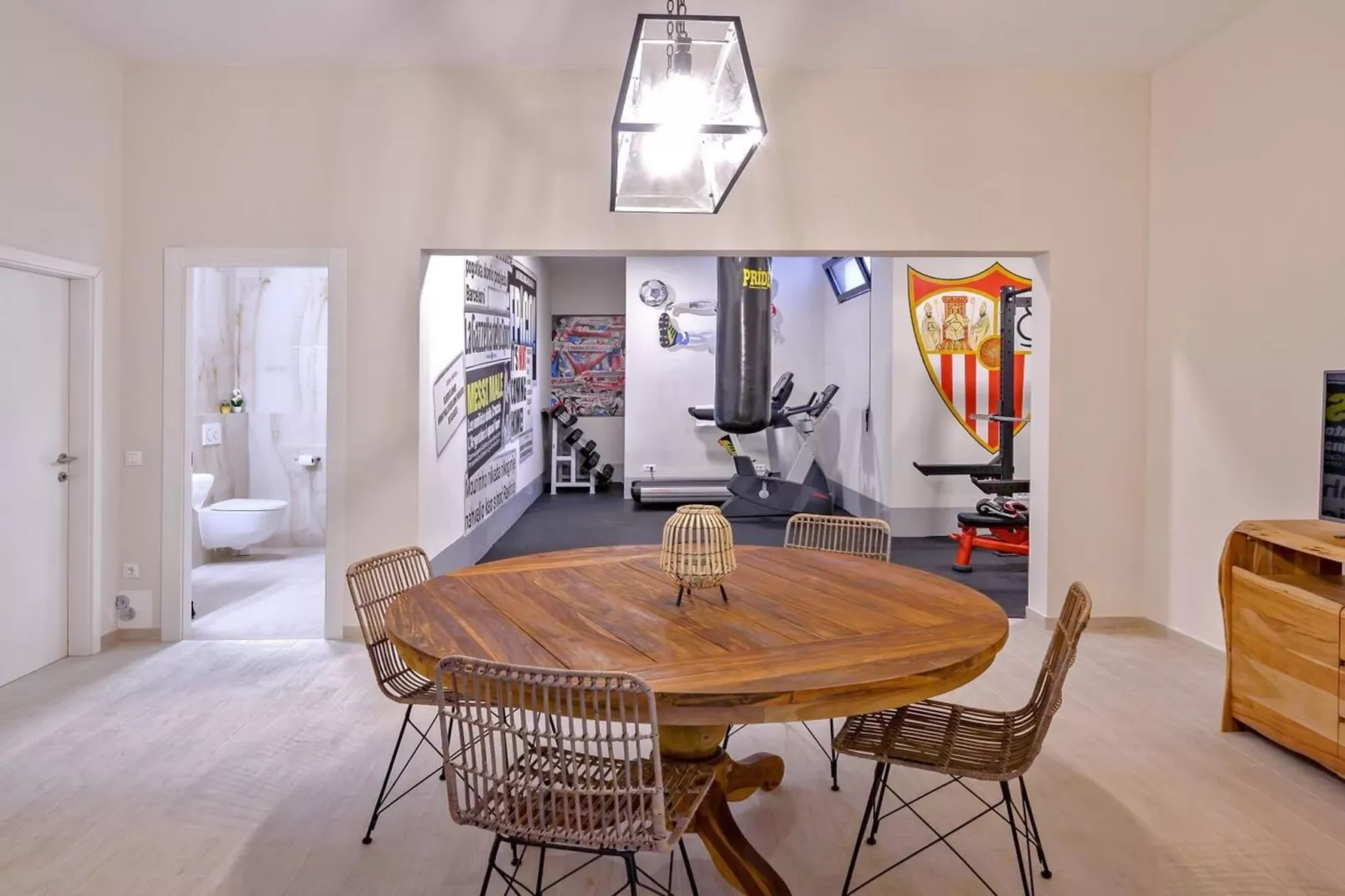 Luxury Seafront Villa Raquel Solta with Pool, Gym - Eetkamer