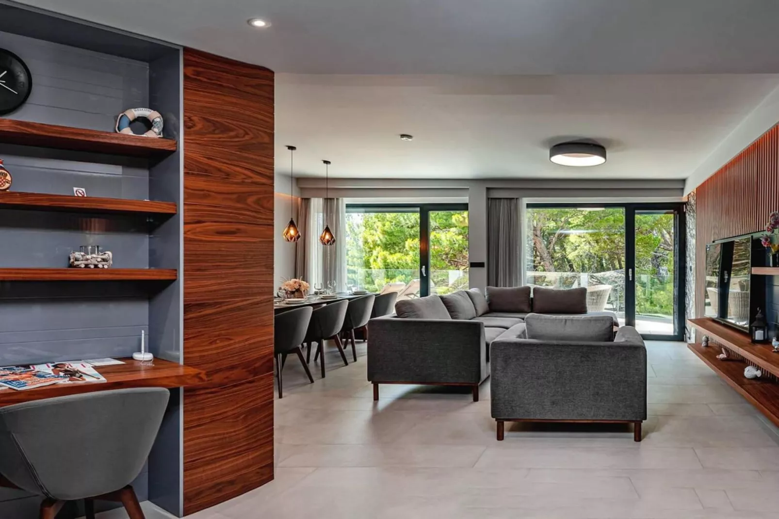 Luxury Villa Delight II – Promajna, Heated Pool - Woonkamer