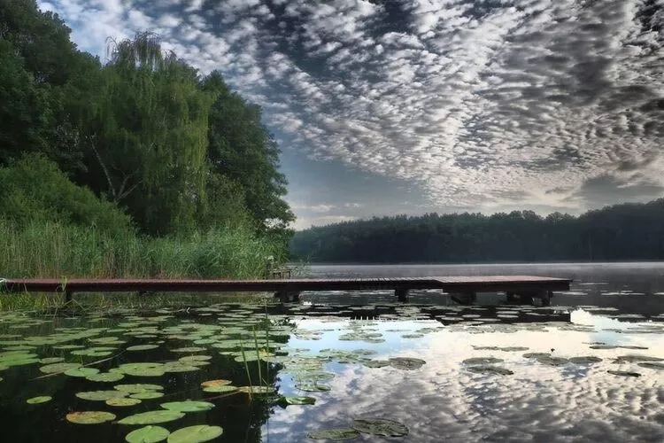 Dom nad jeziorem Klępnica-Gebieden zomer 1km