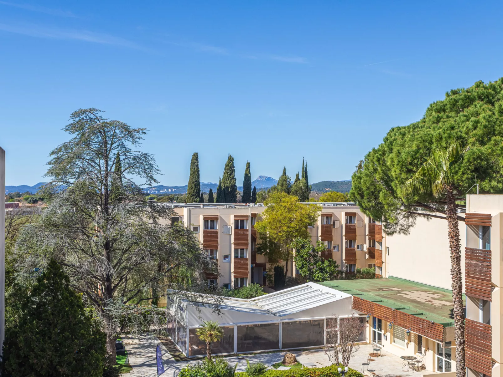 L'île d'Or - Buiten