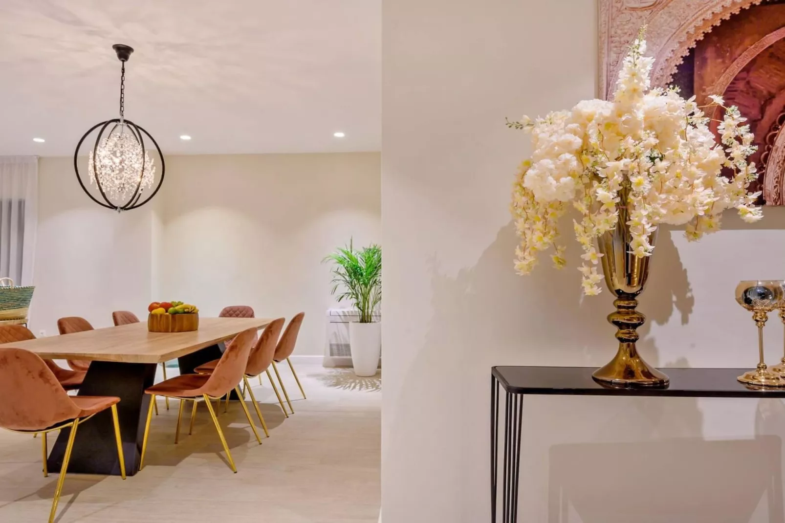 Luxury Seafront Villa Raquel Solta with Pool, Gym - Eetkamer