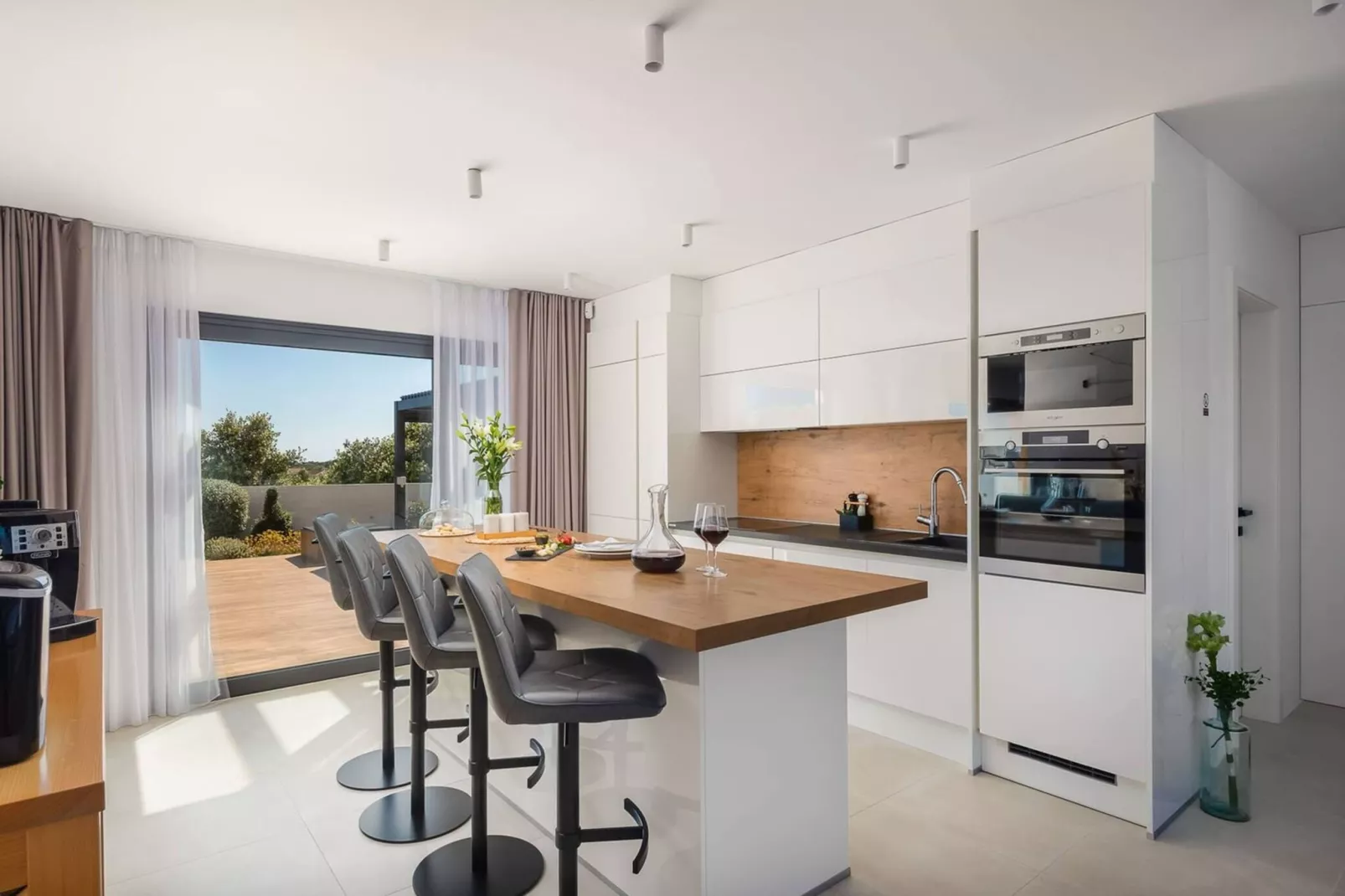 Luxury Villa Indigo Kanica with Heated Pool - Keuken