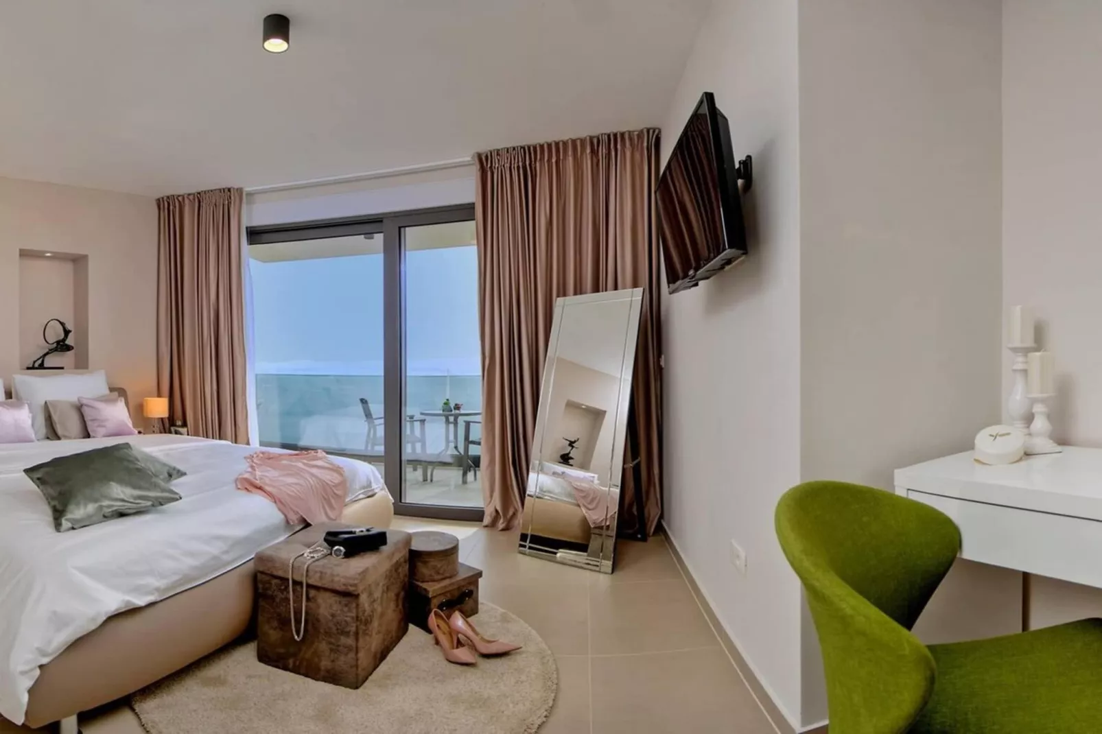 Luxury Villa Happiness Omis with Pool, Gym & Sauna - Slaapkamer