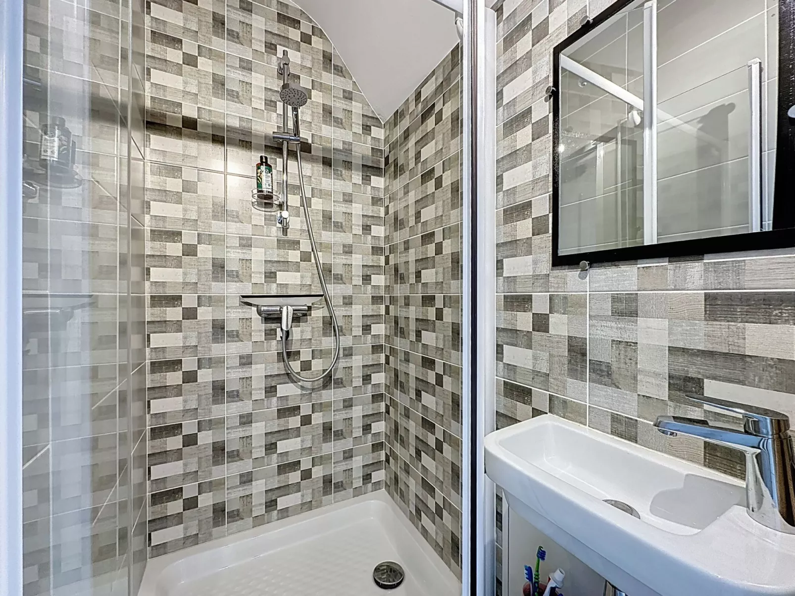 La Rose des Pins - Binnen