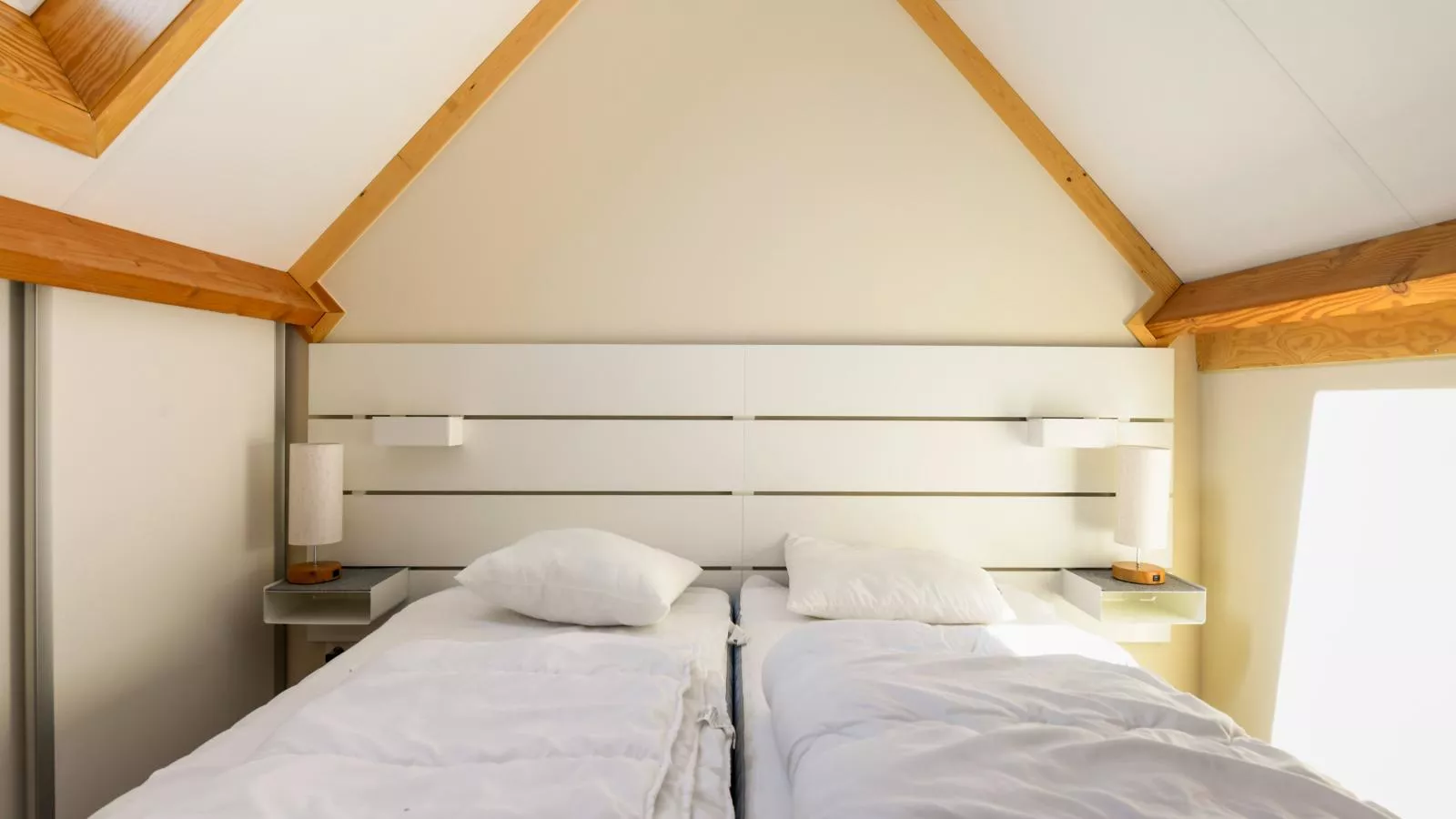 Westhinder II Combi H53-54 - Slaapkamer