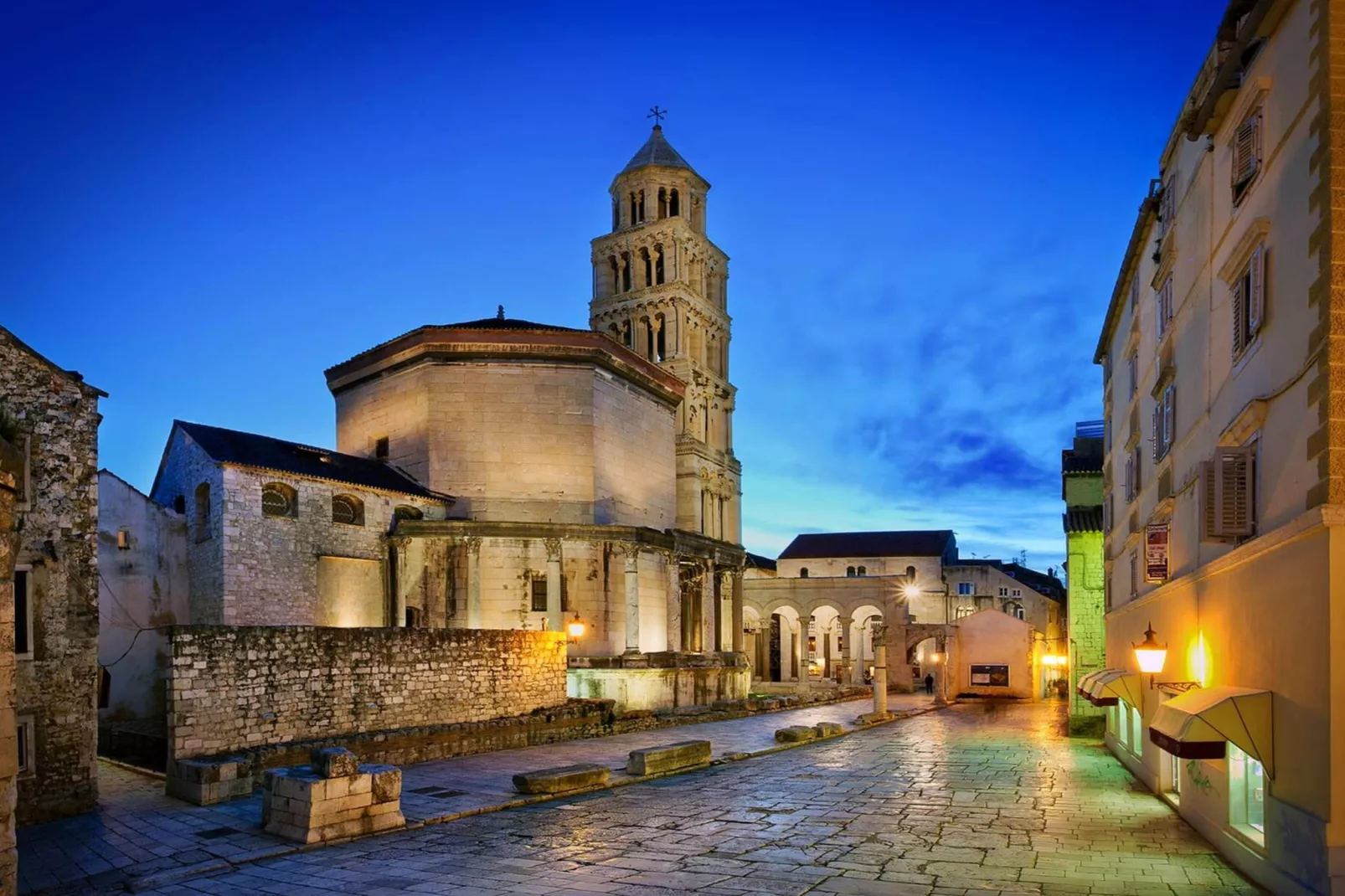 Split Diocletian Palace - Apartment 3 (2+2) - Gebieden zomer 5km