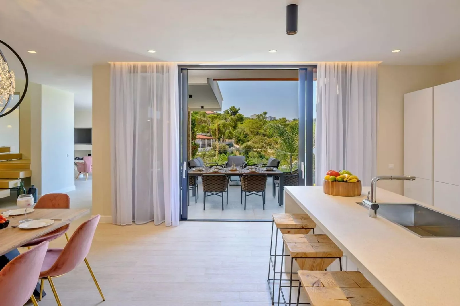 Luxury Seafront Villa Raquel Solta with Pool, Gym - Keuken