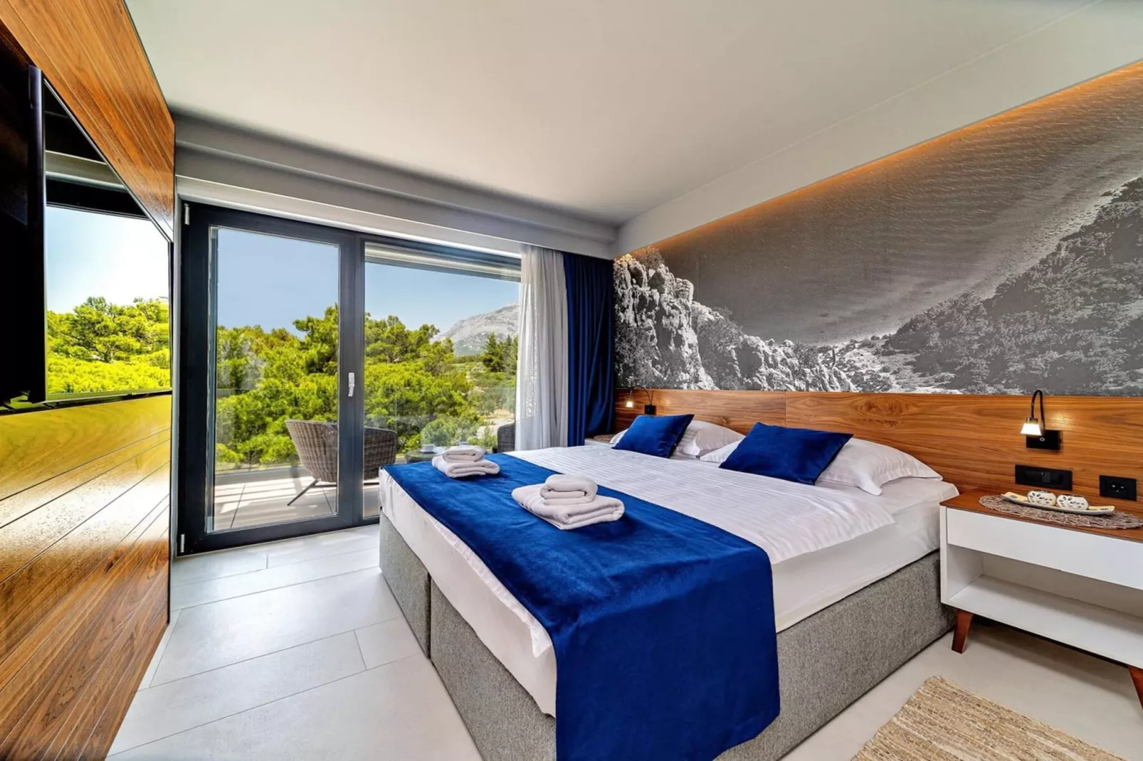 Luxury Villa Delight II – Promajna, Heated Pool - Slaapkamer