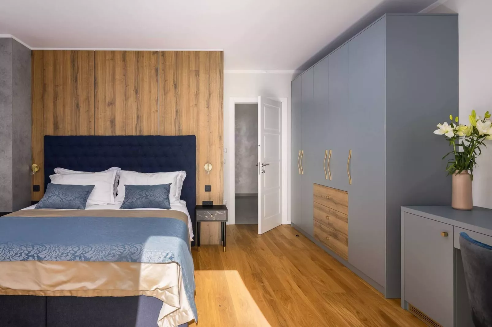 Luxury Seafront Villa Castello Rogoznica with Pool - Slaapkamer