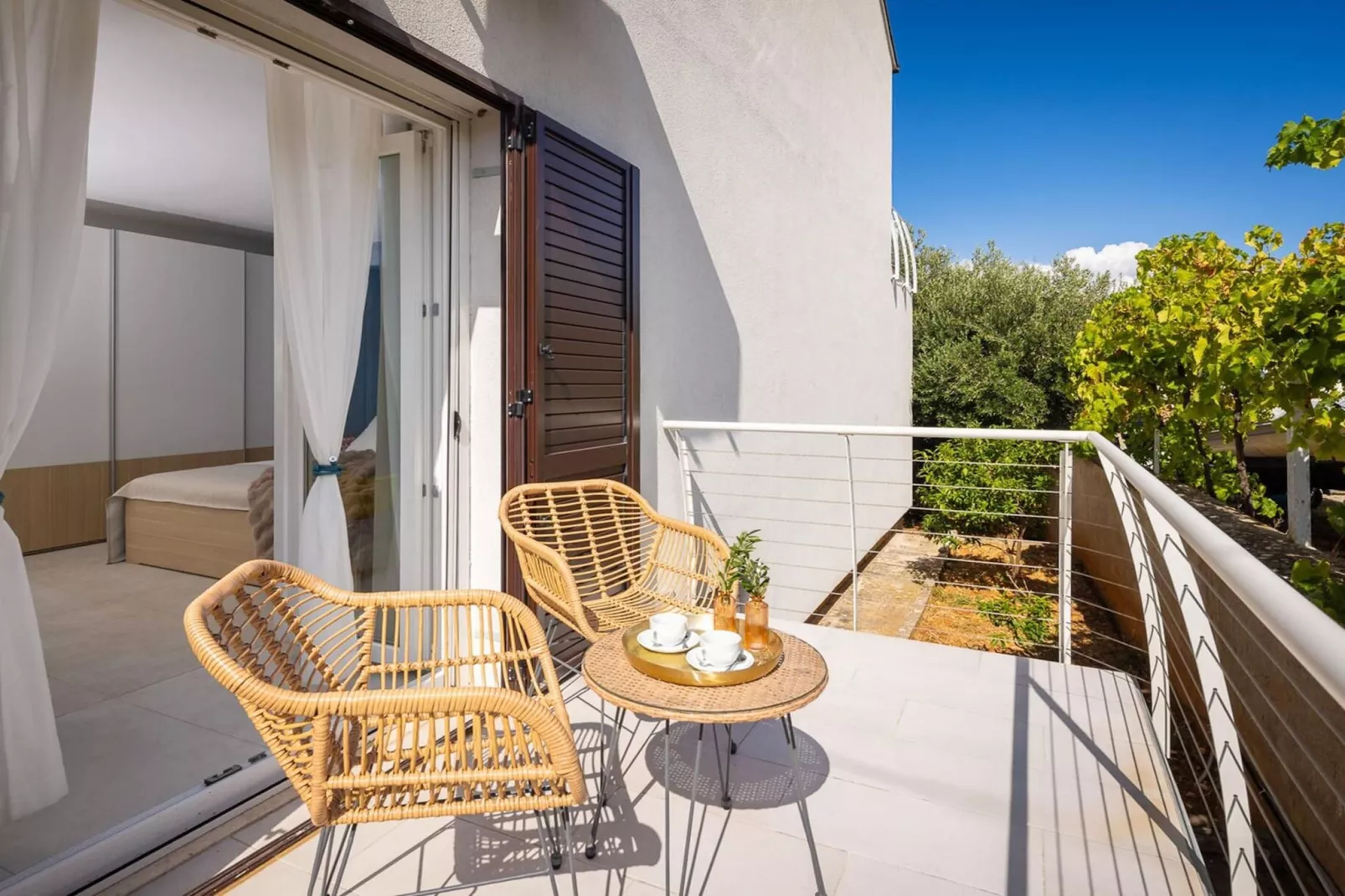 Luxury Villa Mila Supetar with Pool in the Center - Terrasbalkon