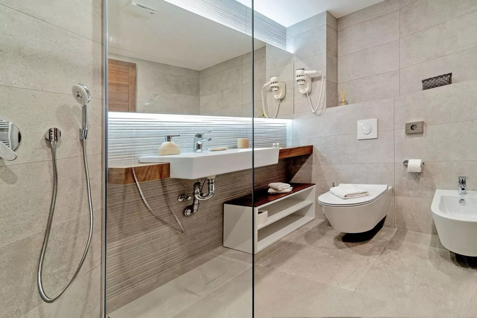 Luxury Villa Delight I – Promajna, Heated Pool - Badkamer