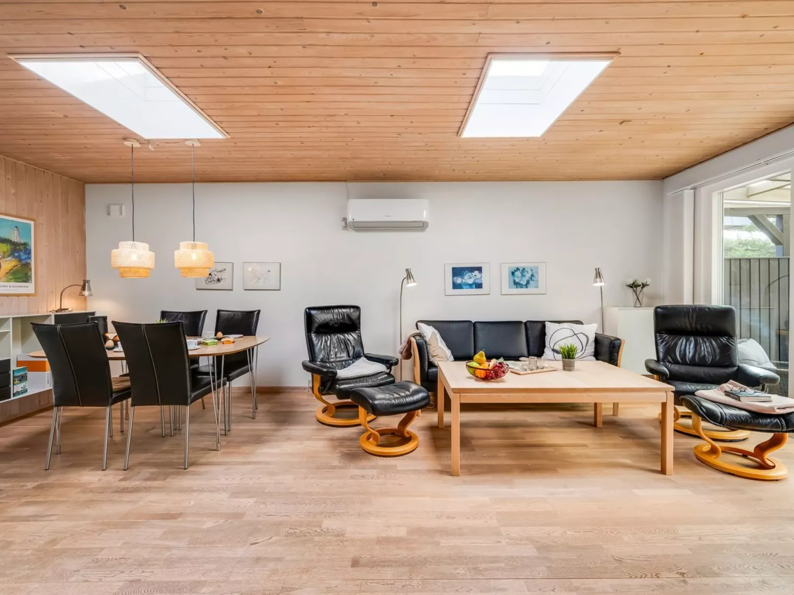 "Ragnborg" - 900m from the sea - Binnen