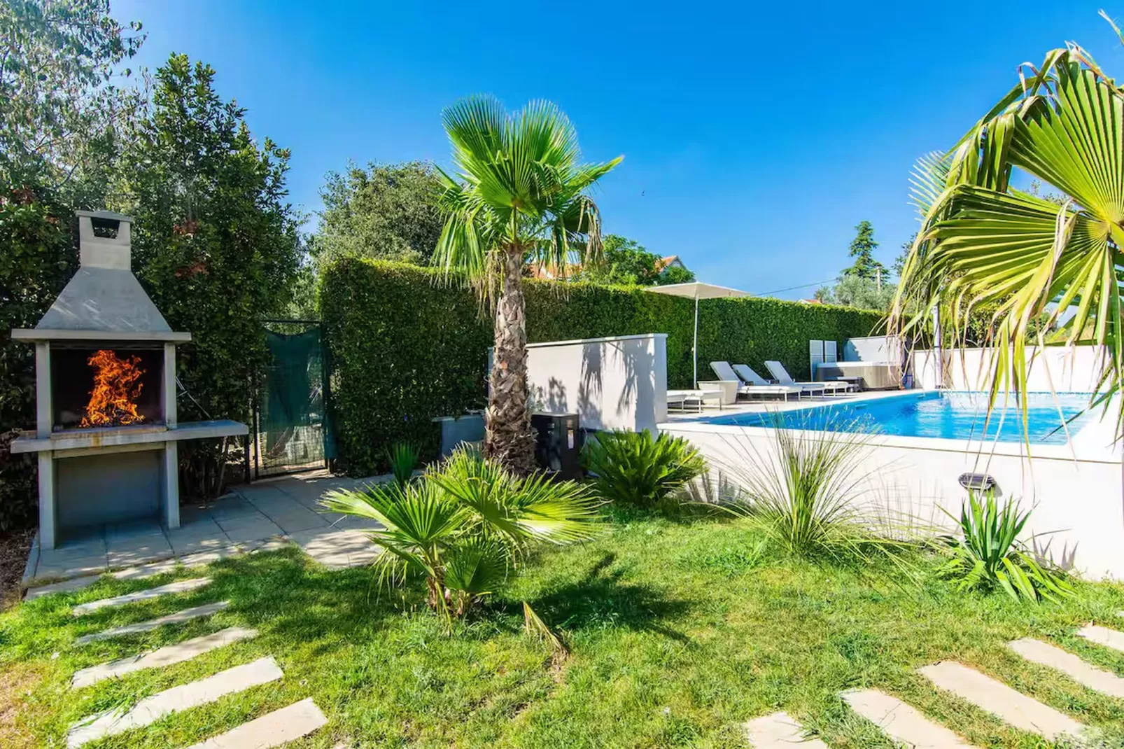 Holiday house Zupan - Tuinen zomer