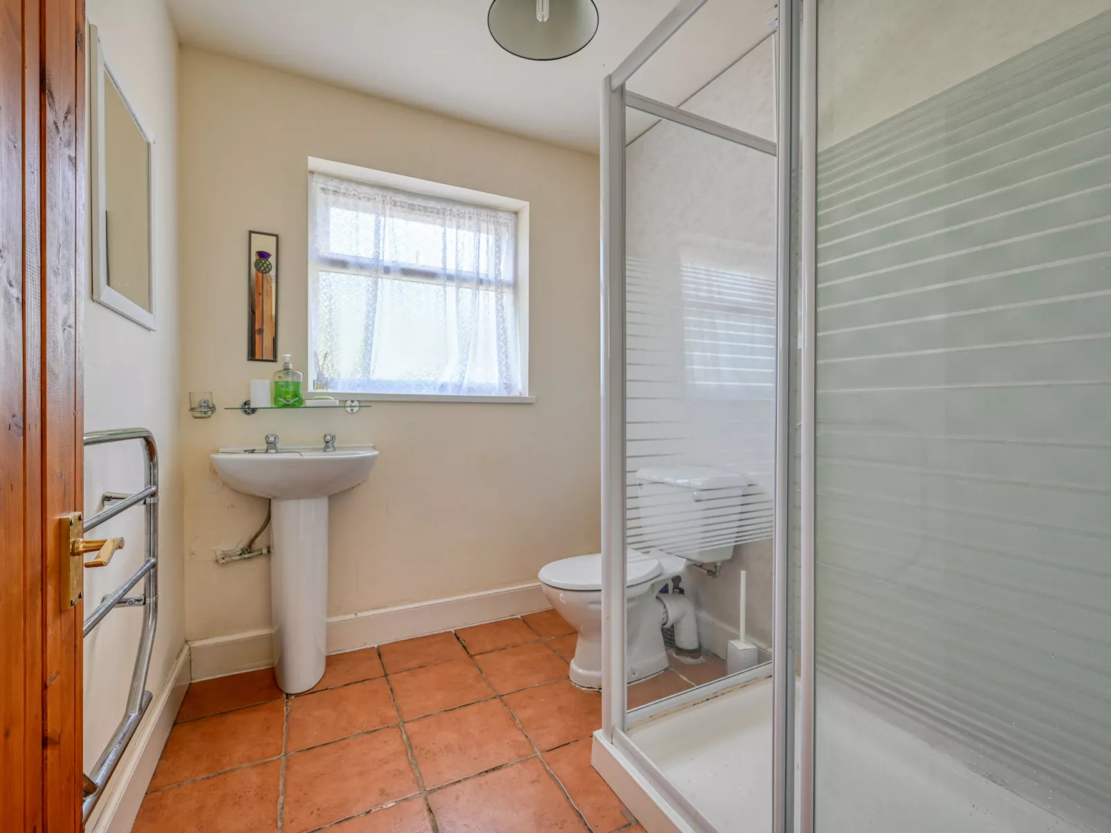 Loch Meiklie View - Binnen