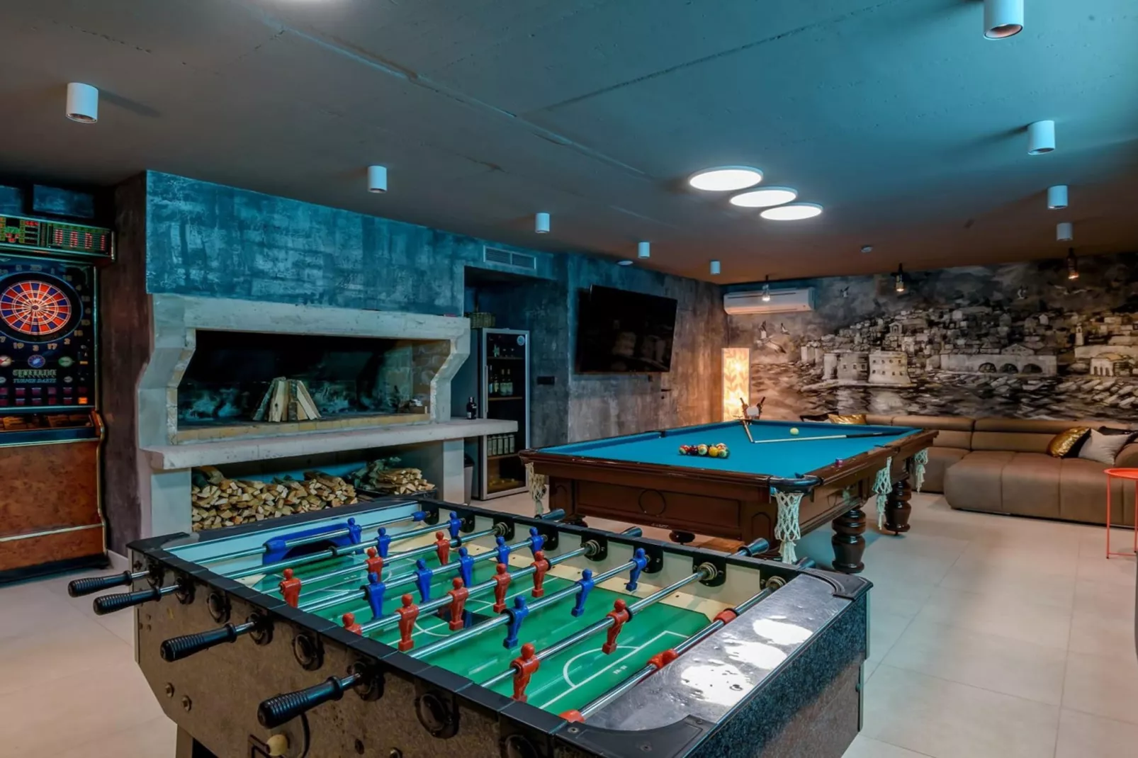 Luxury Villa Velvet Bourbon Split w/ Pool & Tennis - Faciliteiten