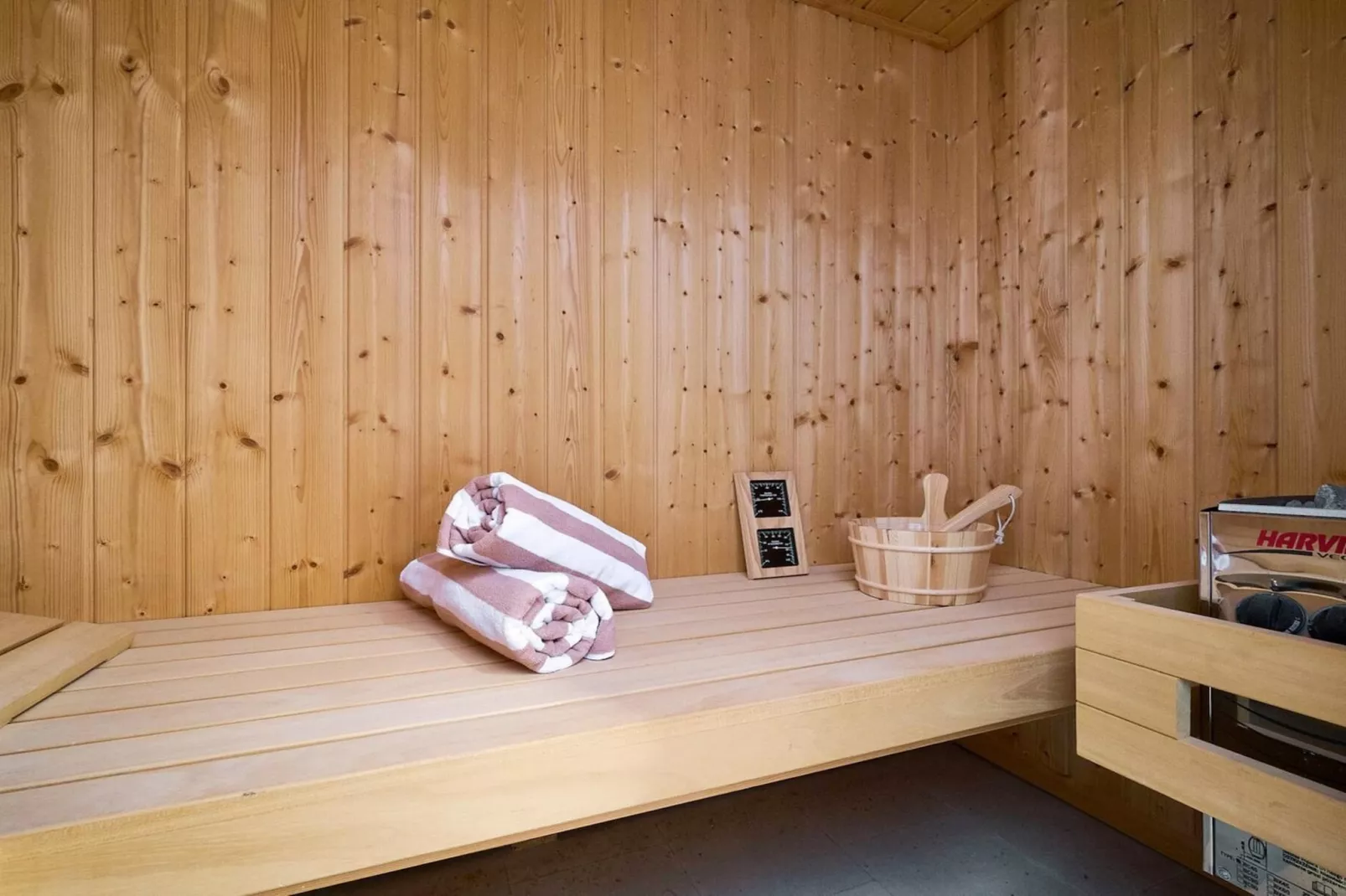 Luxury Seafront Villa Casa Familija Brac with Pool - Faciliteiten