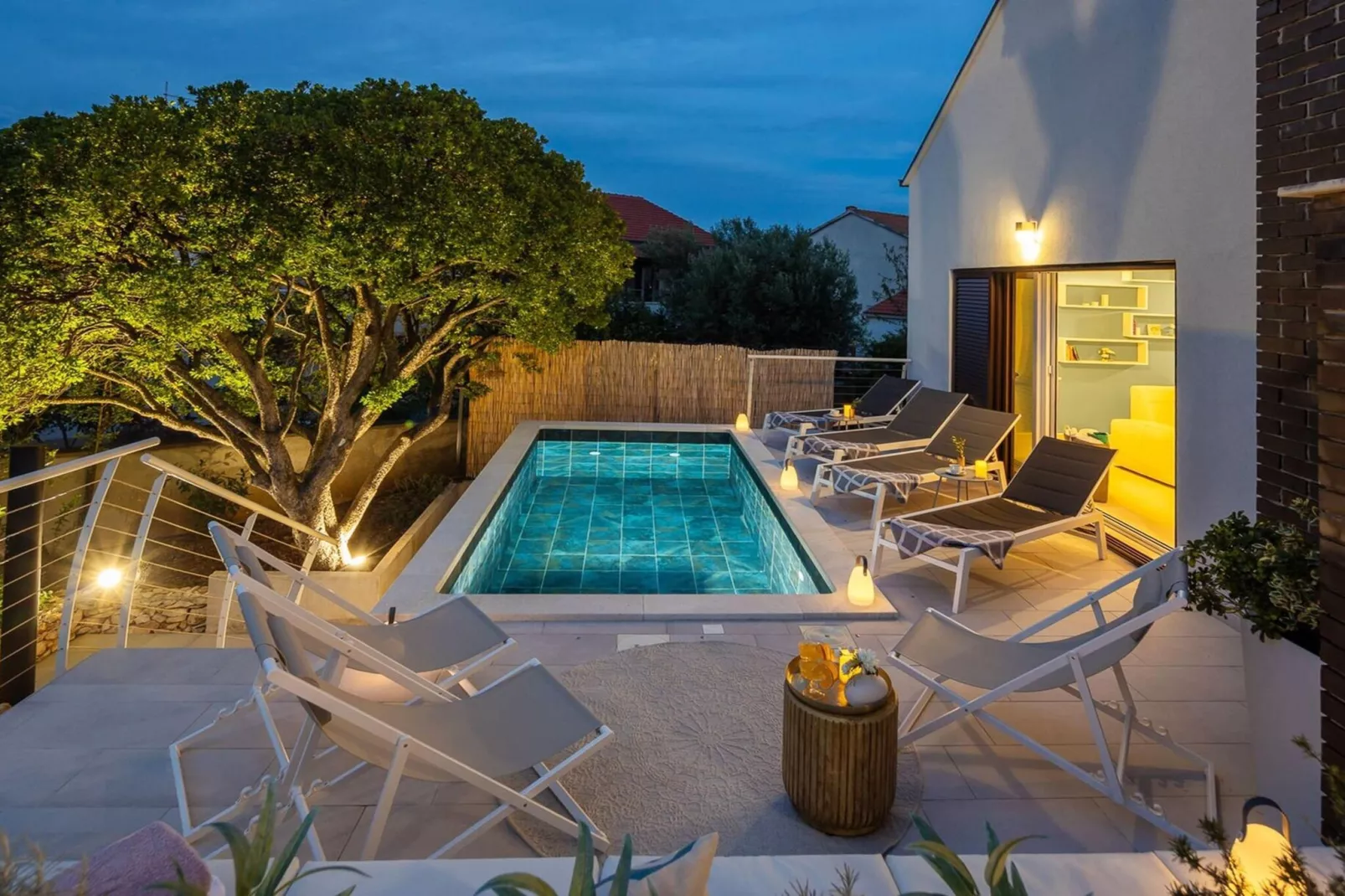 Luxury Villa Mila Supetar with Pool in the Center - Zwembad