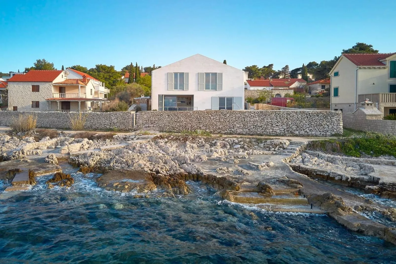 Luxury Seafront Villa Casa Familija Brac with Pool - Gebieden zomer 1km