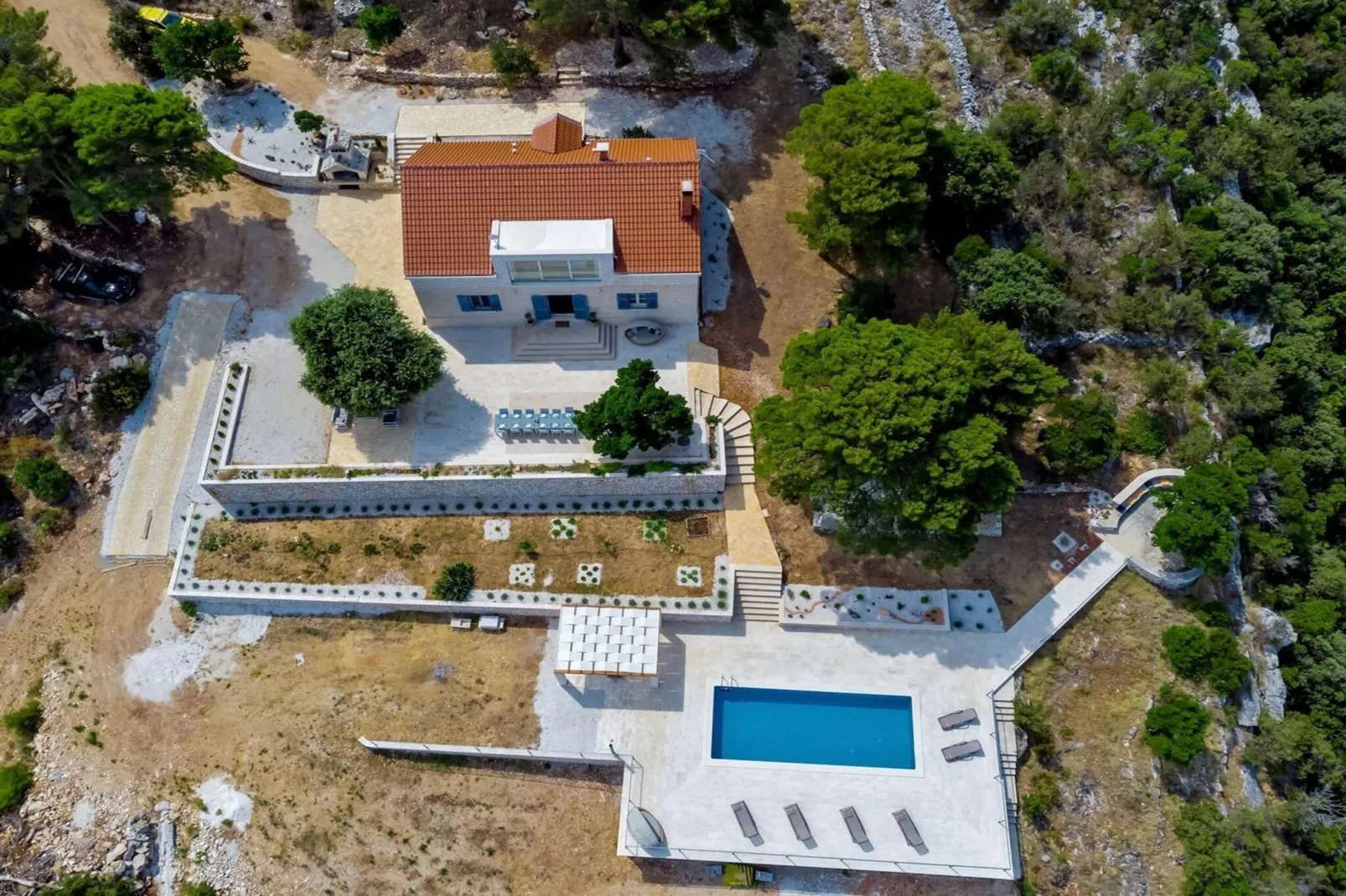 Villa Castello di Pietra Brac with Heated Pool - Gebieden zomer 1km