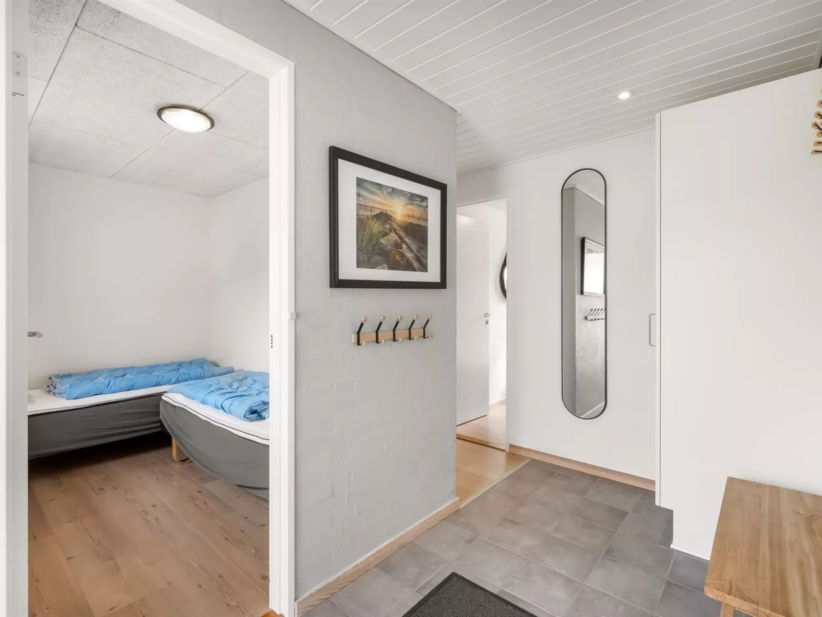 "Alli" - 800m from the sea - Binnen