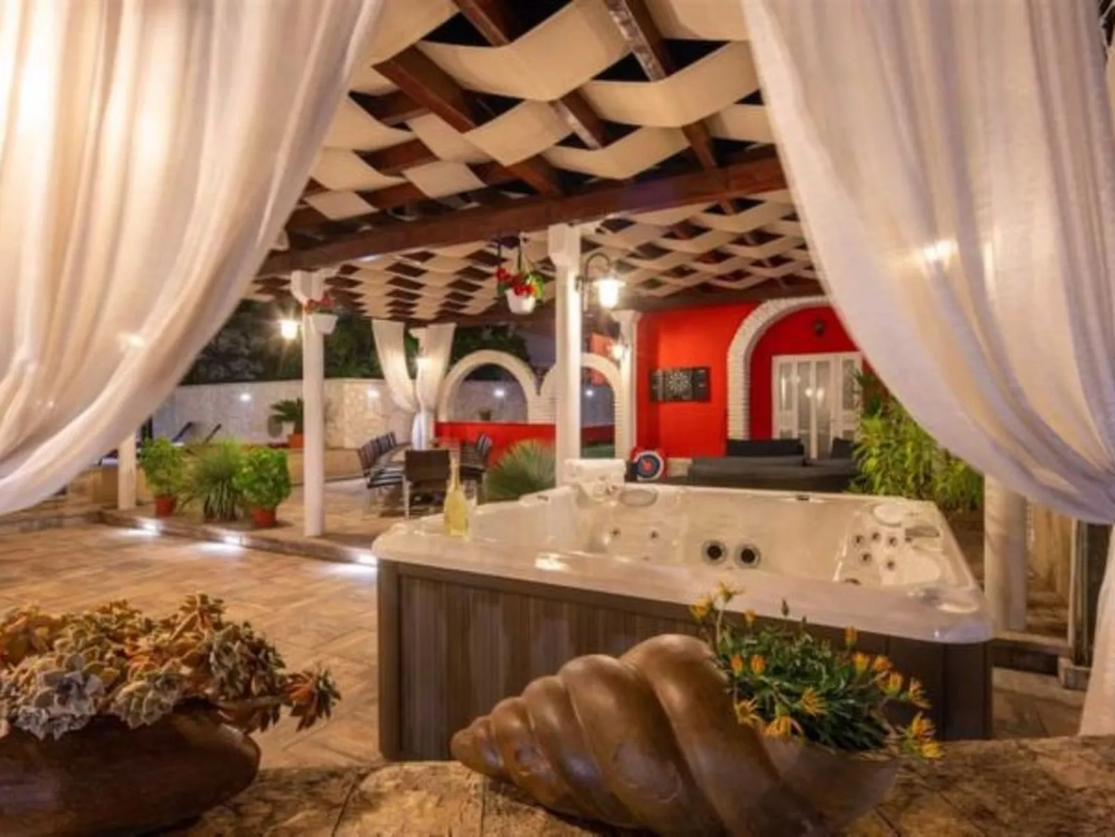 XXXL Villa Ancora with heated pool - Image-tags.info