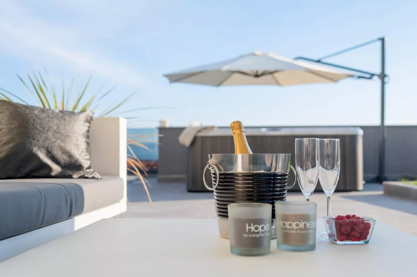 Luxury Villa Happiness Omis with Pool, Gym & Sauna - Sfeer