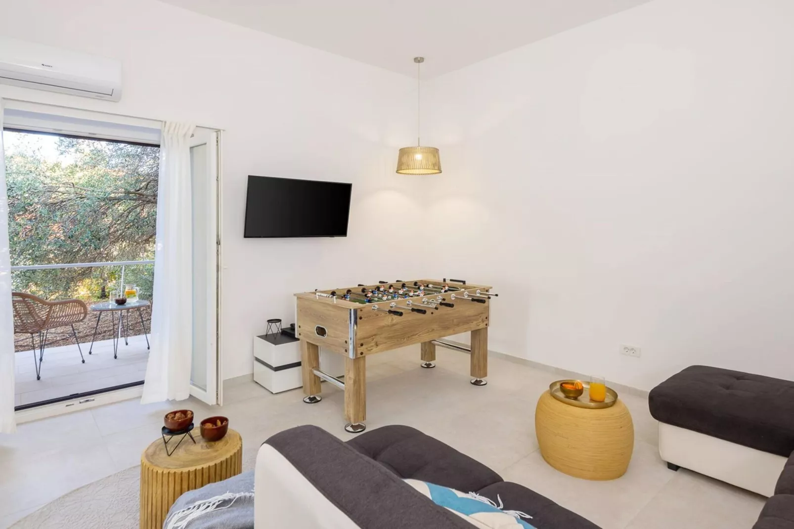 Luxury Villa Mila Supetar with Pool in the Center - Faciliteiten