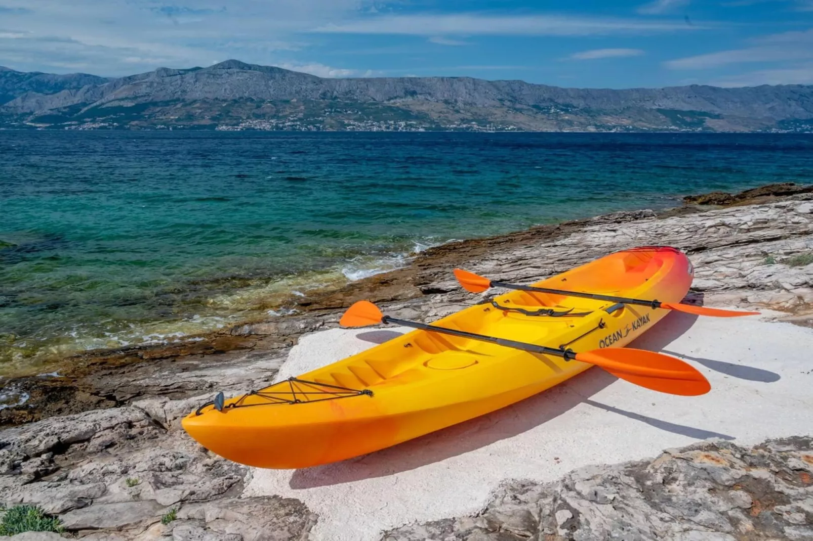 Villa Castello di Pietra Brac with Heated Pool - Gebieden zomer 5km