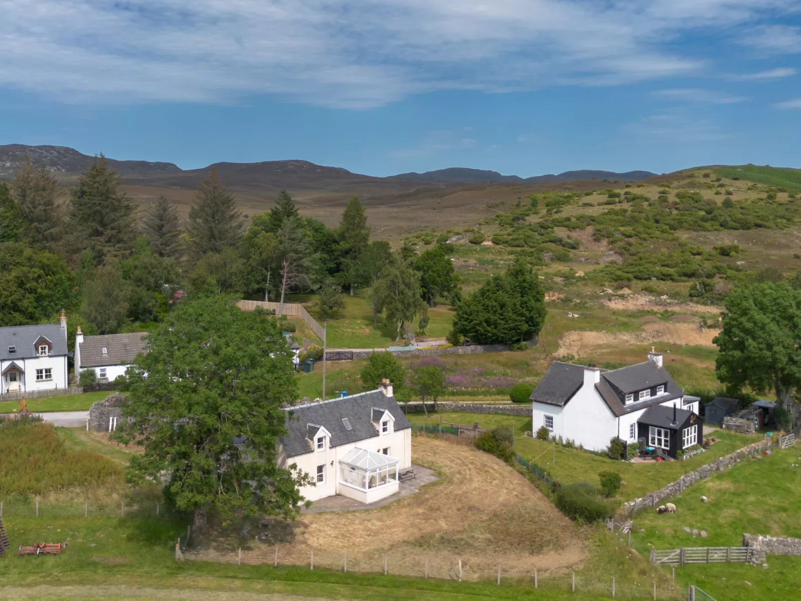 Loch Meiklie View - Buiten