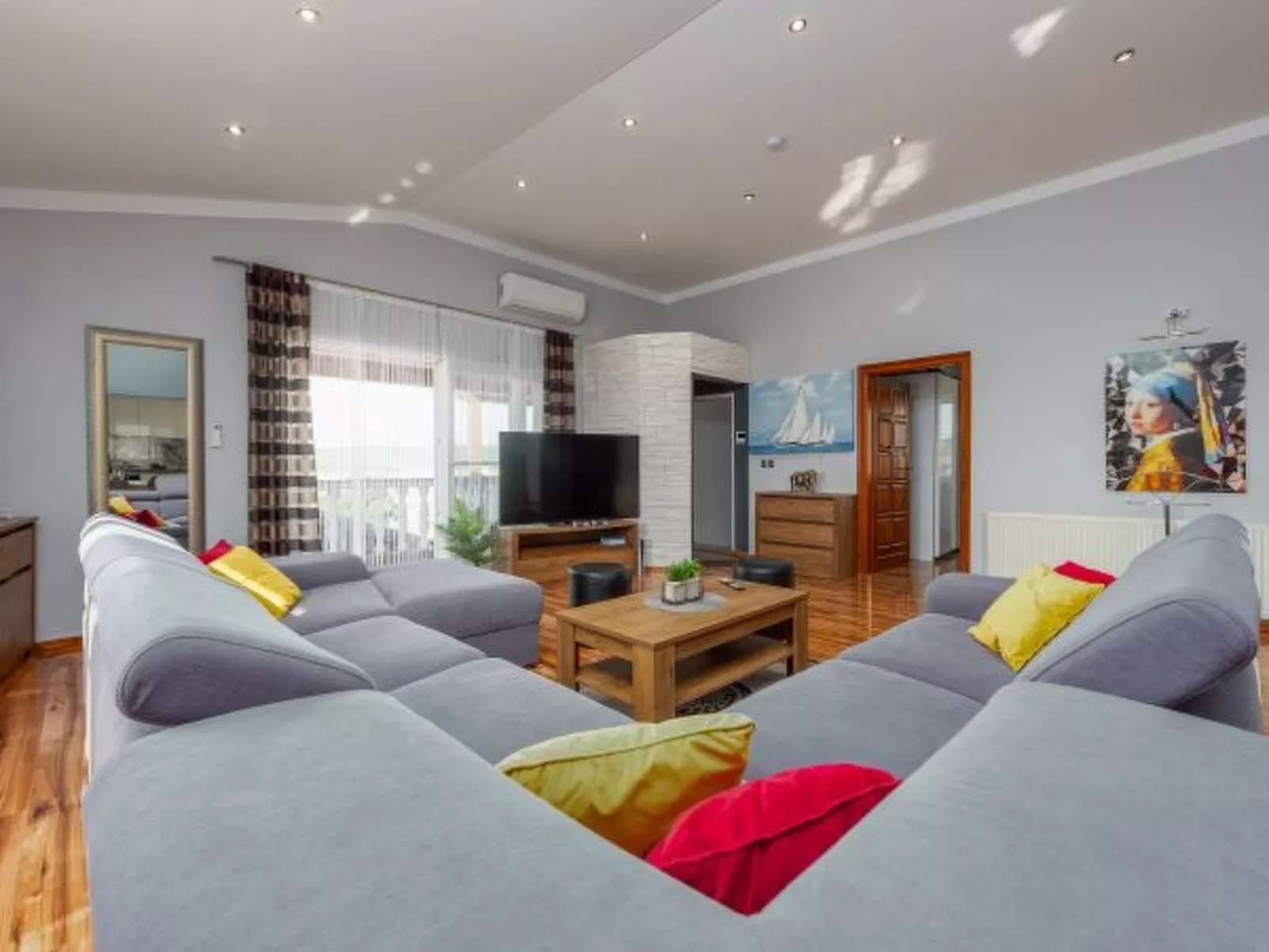 XXXL Villa Ancora with heated pool - Image-tags.info