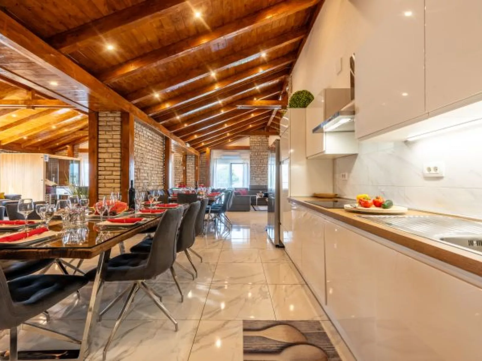 XXXL Villa Ancora with heated pool - Image-tags.info