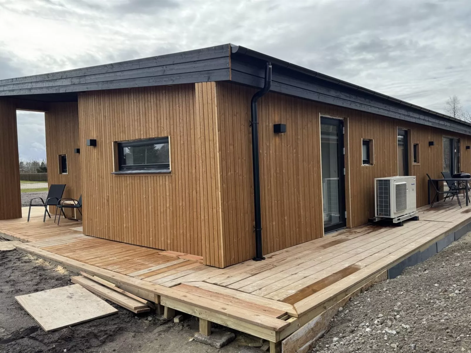 "Sharina" - 320m to the fjord