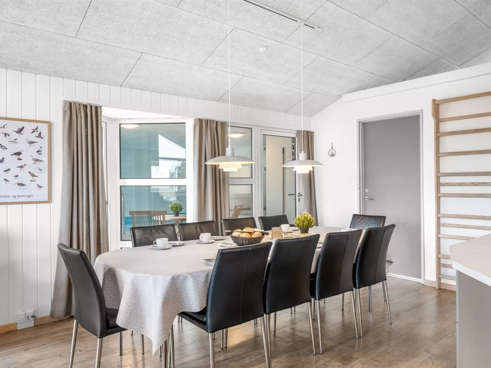 "Alli" - 800m from the sea