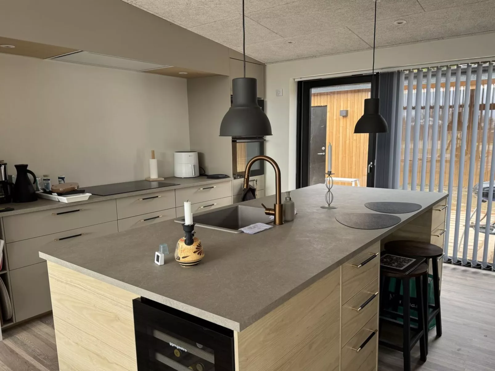 "Sharina" - 320m to the fjord