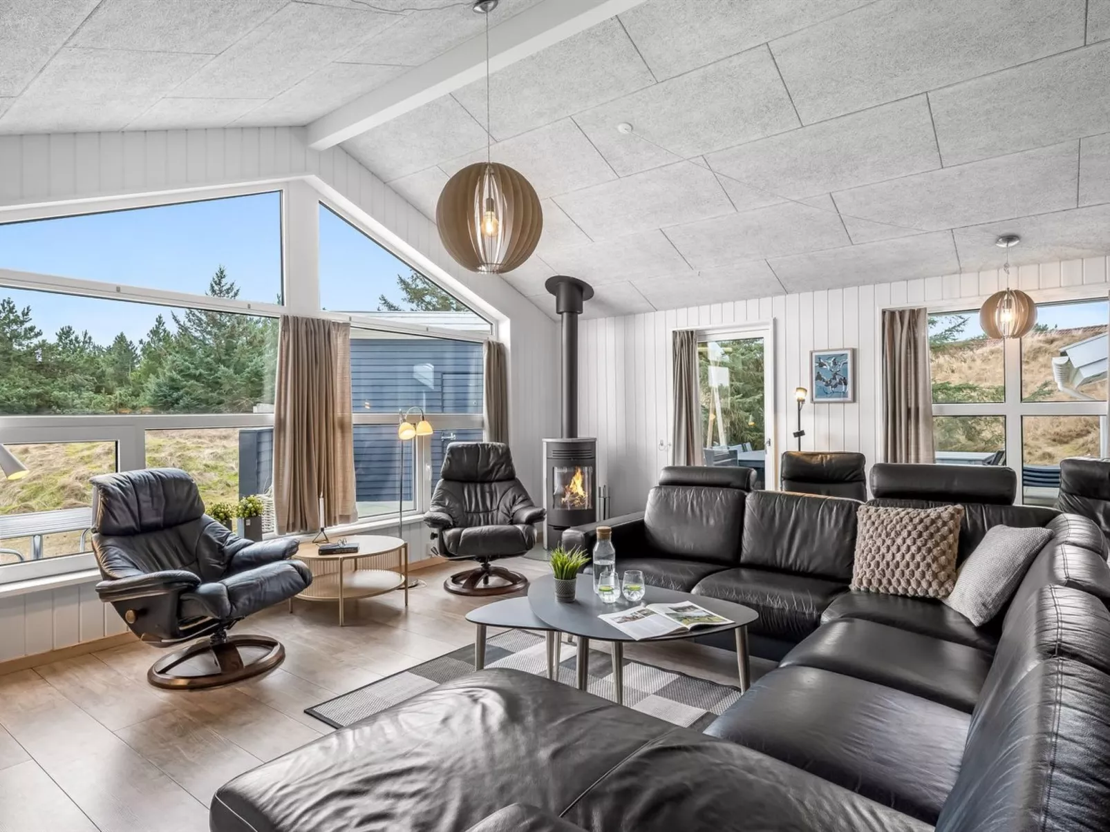 "Alli" - 800m from the sea - Binnen