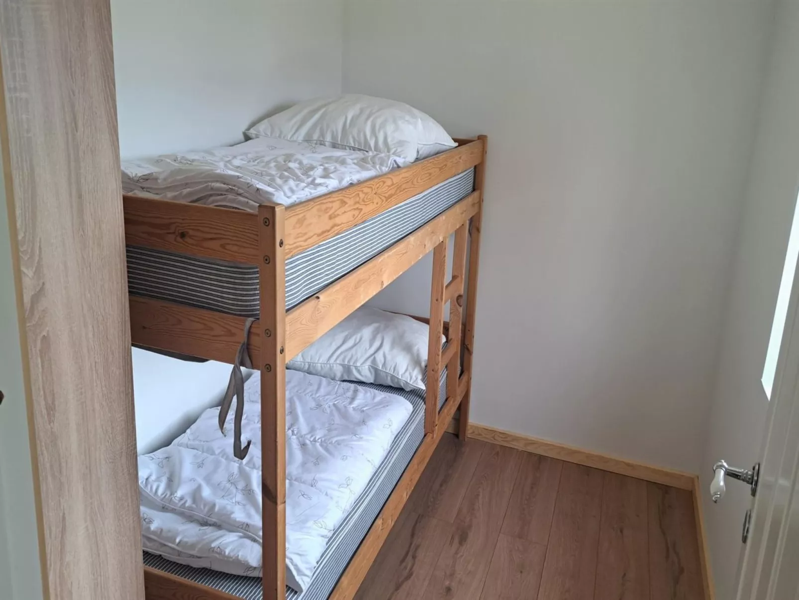 "Stefana" -  from the sea - Binnen