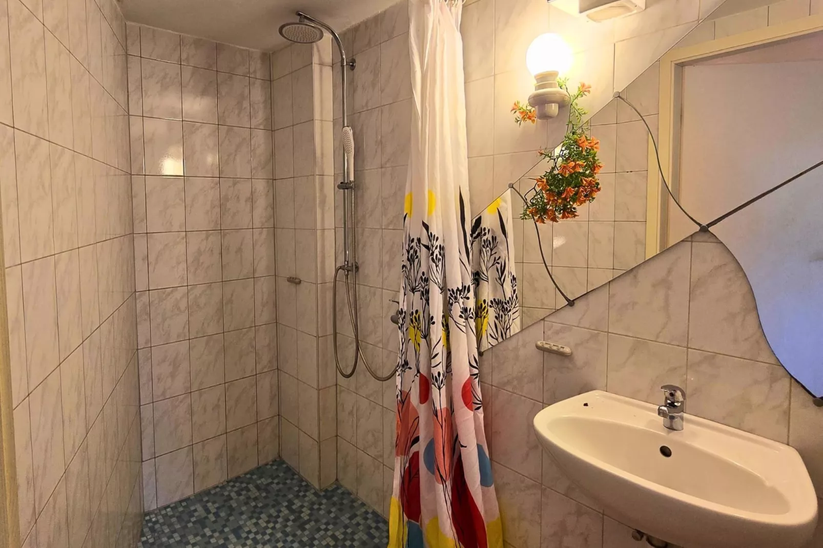 Fewo U05 5 P EG rollstuhlgerecht - Badkamer